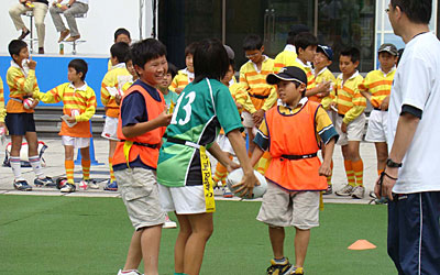 タグラグビーで遊びました